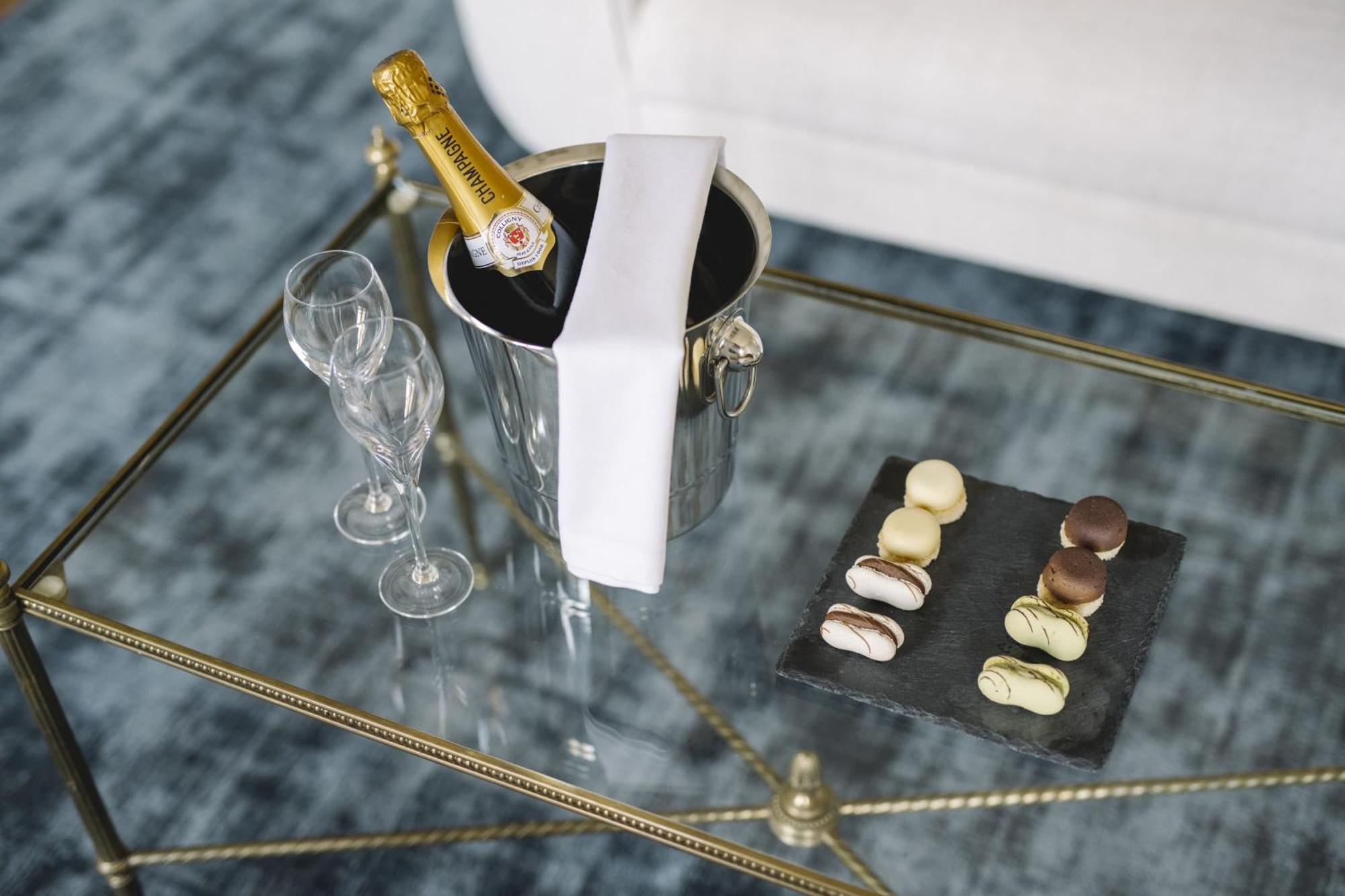 Chateau De L'Aile- Boutique Suites Βεβέ Εξωτερικό φωτογραφία